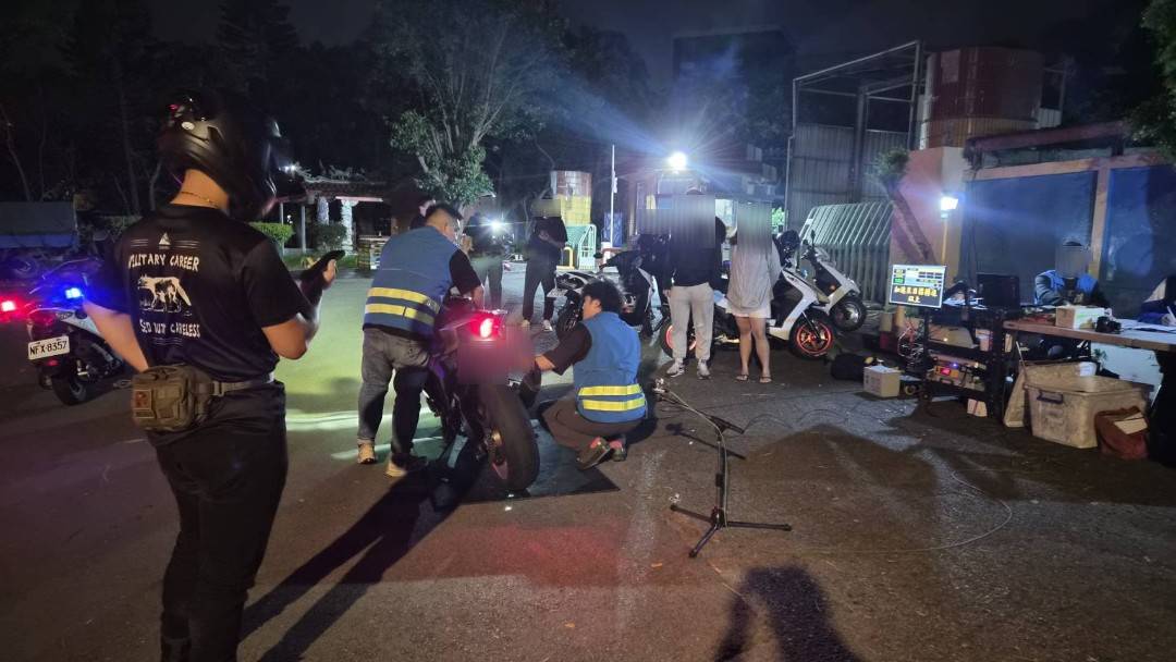 深夜強力打擊噪音車 蘆竹警提醒1行為「加罰3萬」 深夜強力打擊噪音車 蘆竹警提醒1行為「加罰3萬」