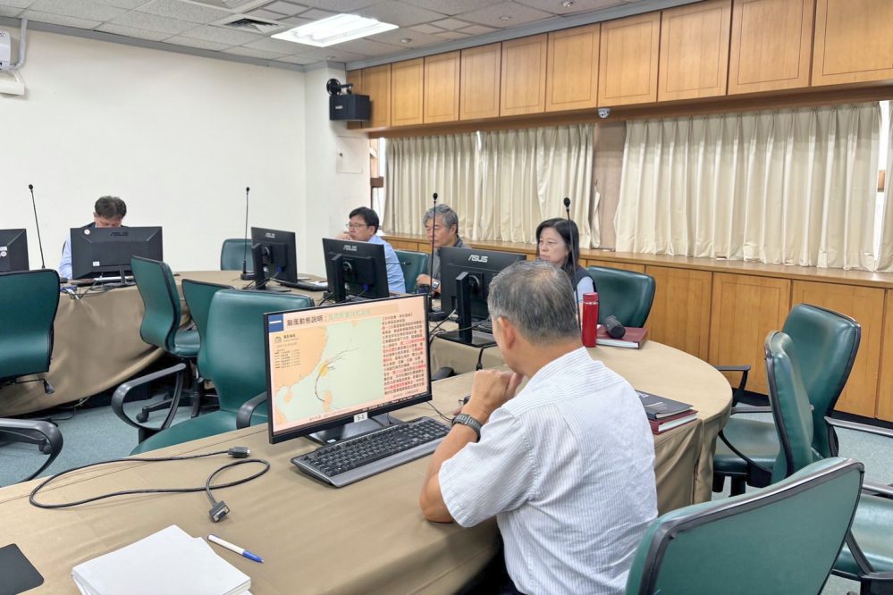 全力戒備鳳凰颱風　台電新竹區處防災整備盤點人力、機具及備料