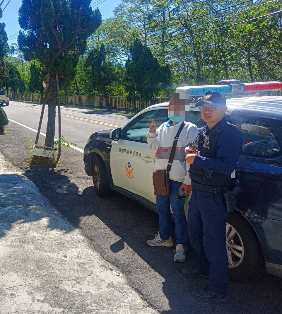 身障男子誤上月台迷途 楊梅警即時伸援助返家