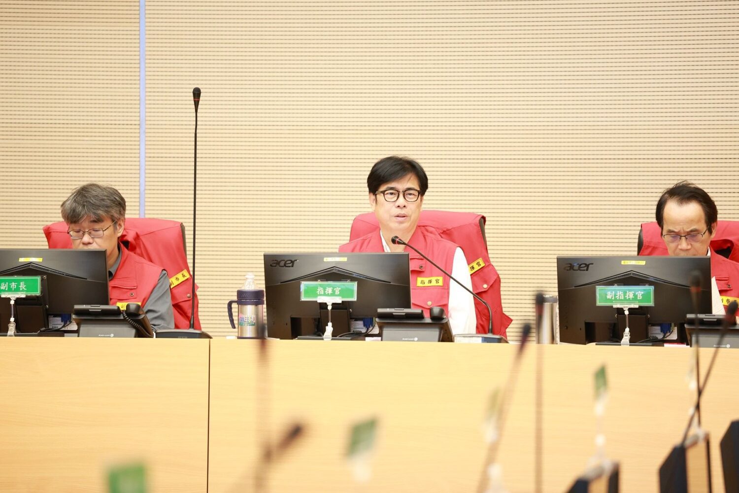 高市府災害應變中心召開鳳凰颱風第一次工作會議 高市府災害應變中心召開鳳凰颱風第一次工作會議