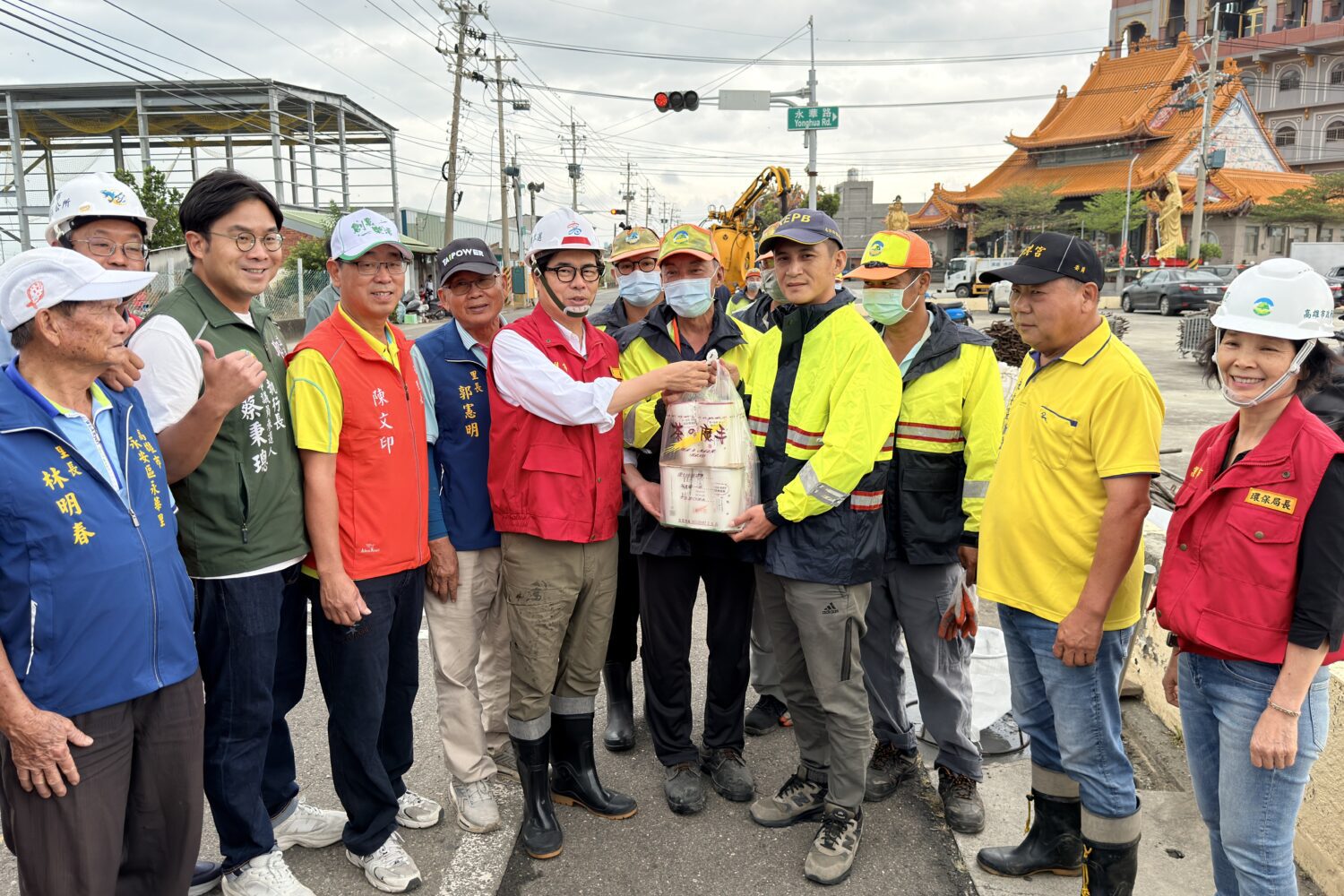 鳳凰颱風來襲   陳其邁視察永安排水肯定水利局完成整治