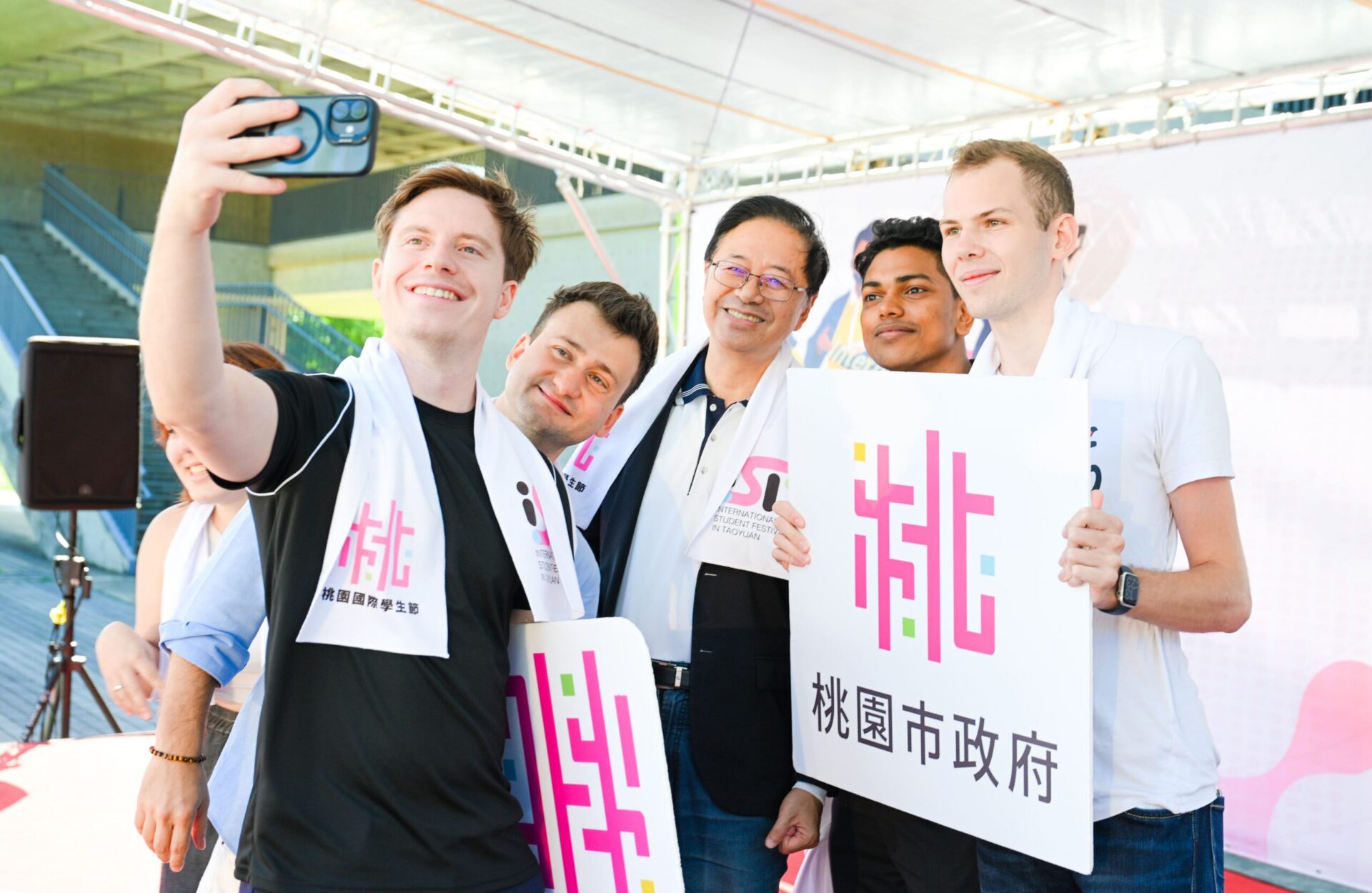 桃園首辦城市級國際學生節 張善政:打造青年跨國交流平台 桃園首辦城市級國際學生節 張善政:打造青年跨國交流平台