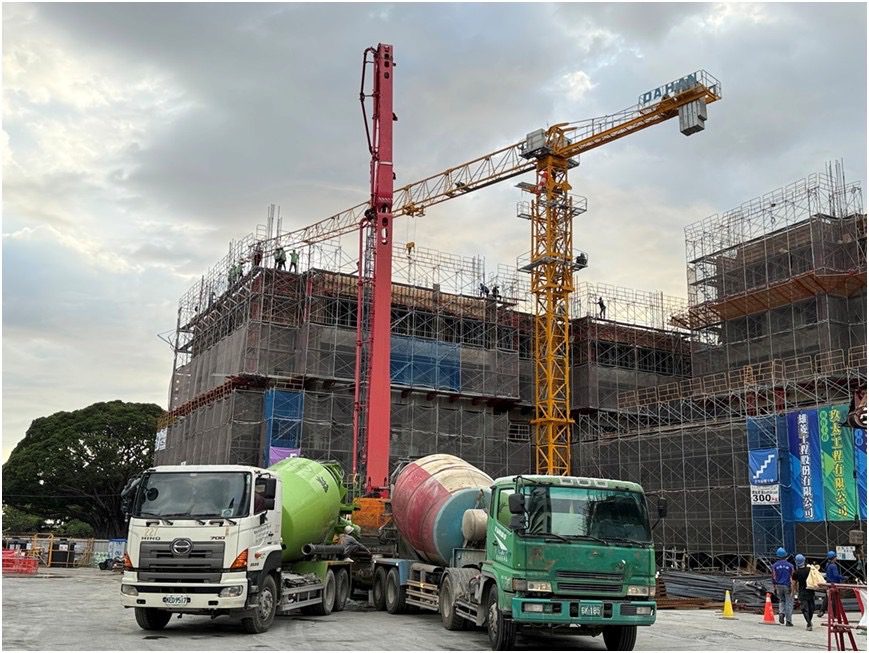 高雄亞灣智慧公宅獲獎連連 打造社宅新典範 高雄亞灣智慧公宅獲獎連連 打造社宅新典範