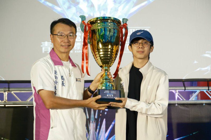 漾新聞|Ugang逆襲奪冠獎金8萬!快打旋風6震爆光之穹頂 漾新聞|Ugang逆襲奪冠獎金8萬!快打旋風6震爆光之穹頂