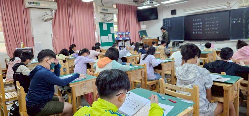 漾新聞|家長搶報名!北高雄英數競賽一甲國中掀學習風暴 漾新聞|家長搶報名!北高雄英數競賽一甲國中掀學習風暴