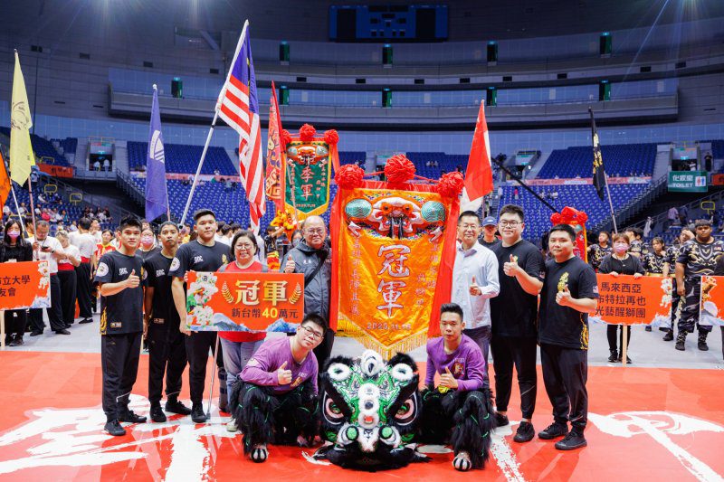 漾新聞|水上飛躍到陸上狂戰!馬來西亞奪獅王震撼全場 漾新聞|水上飛躍到陸上狂戰!馬來西亞奪獅王震撼全場