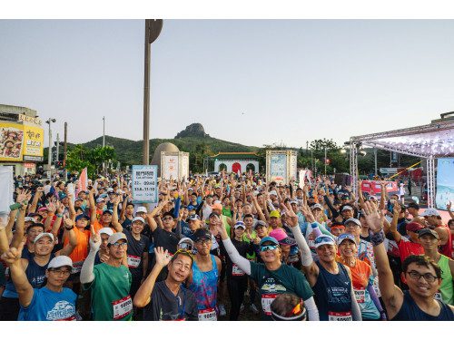 海風為伴!「2025日本航空墾丁馬拉松」 3,500名選手征服南台灣最美海岸 海風為伴!「2025日本航空墾丁馬拉松」 3,500名選手征服南台灣最美海岸