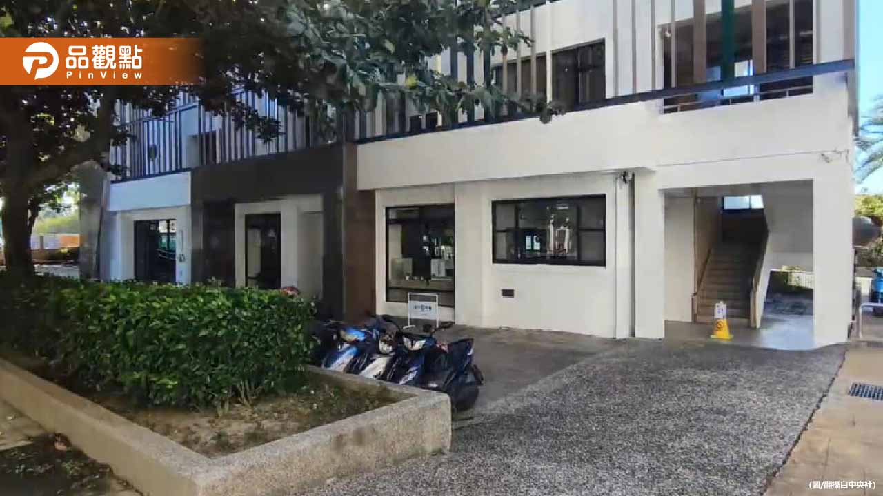 台中龍井圖書館驚魂！眼鏡蛇闖咬傷借書女