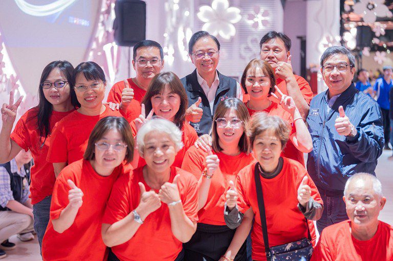 桃市表揚績優環保志工　張市長感謝志工們無私付出