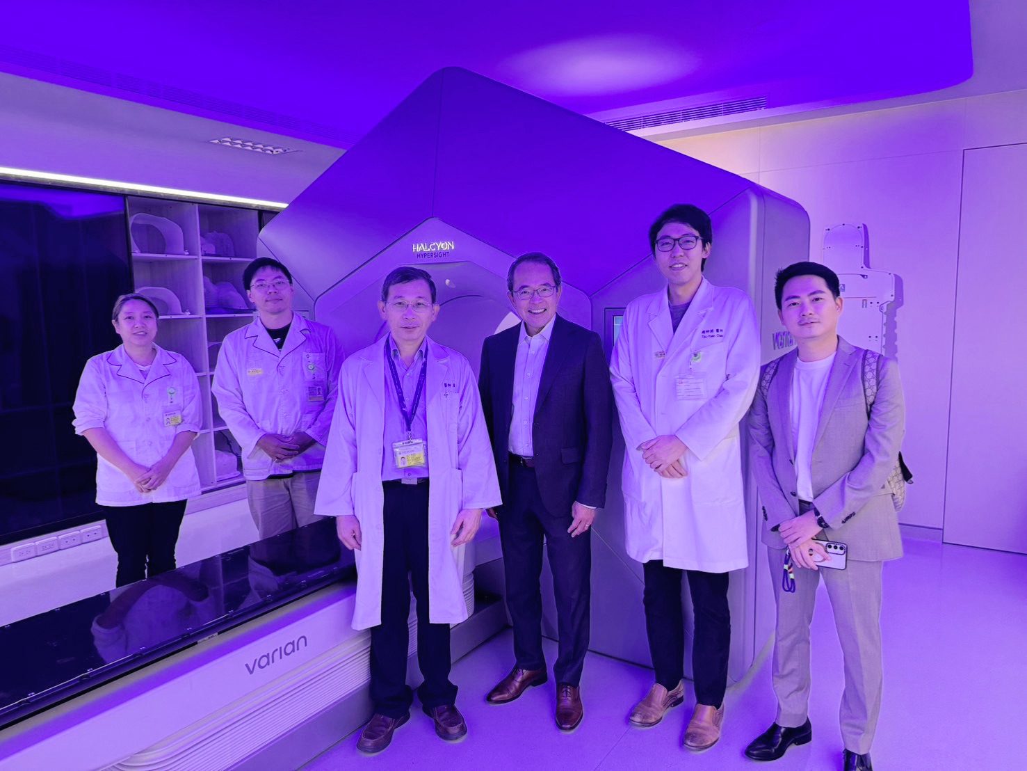 美國哈肯薩克癌症中心專家來訪高雄秀傳交流 ZAP-X 精準放射手術成焦點 美國哈肯薩克癌症中心專家來訪高雄秀傳交流 ZAP-X 精準放射手術成焦點