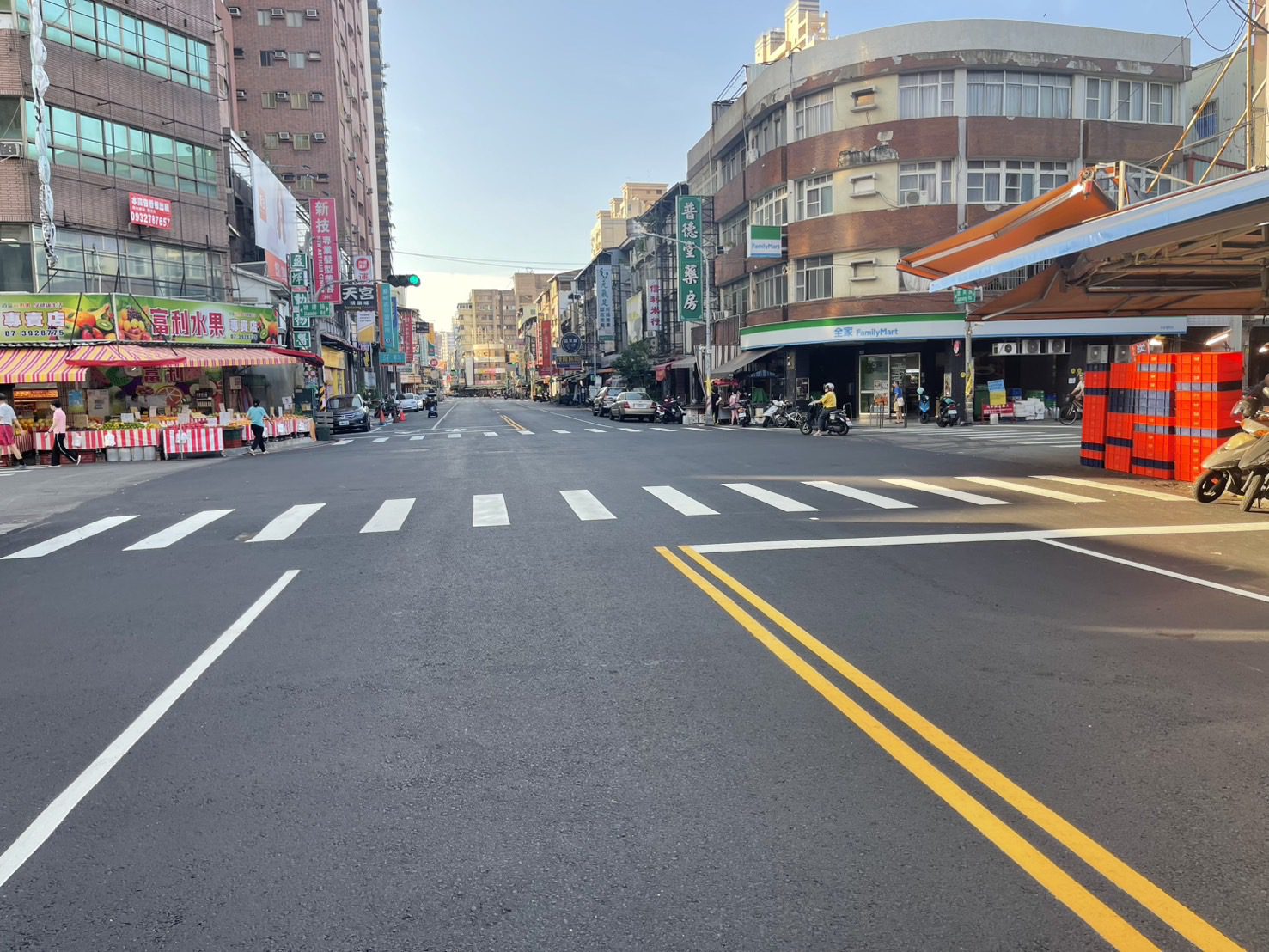 高雄市三民區建興路下水道工程完工 排水通道路平