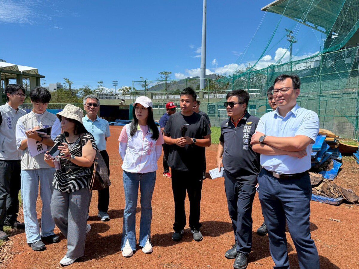 立委陳瑩、莊瑞雄成功為台東體中棒球場爭取修繕經費3438萬 立委陳瑩、莊瑞雄成功為台東體中棒球場爭取修繕經費3438萬