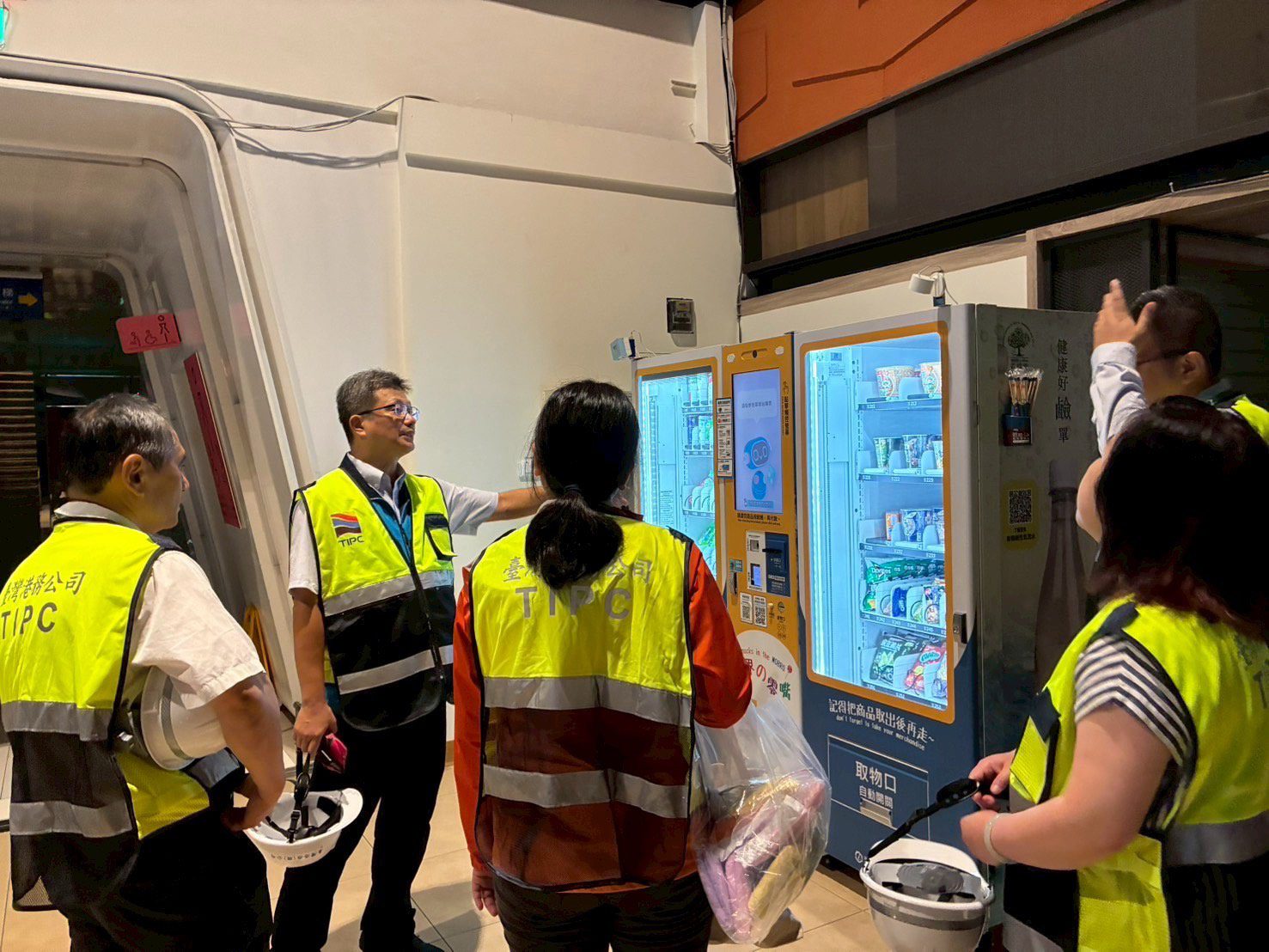 超前部署！臺灣港務公司奪雙認證  國營事業減碳先鋒誕生