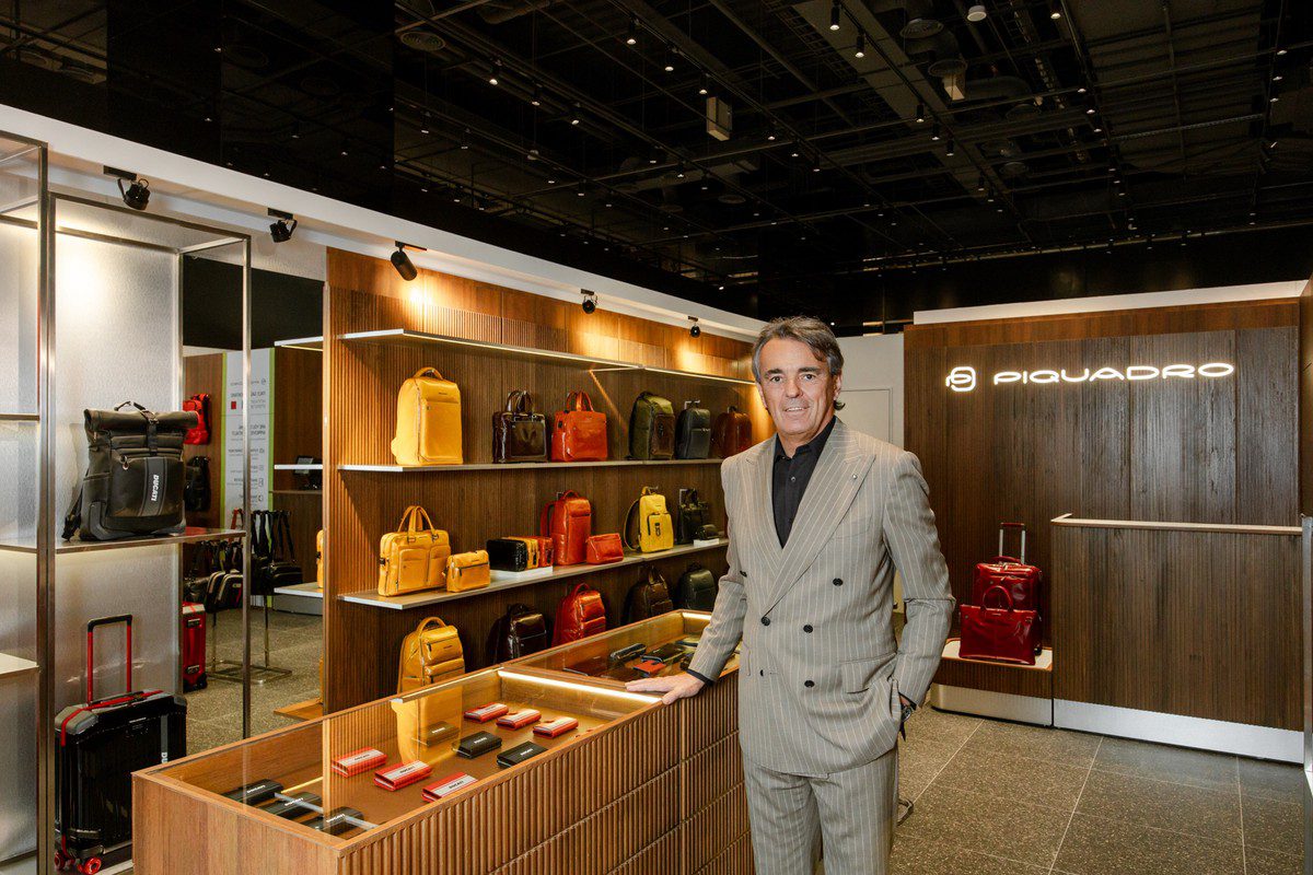 PIQUADRO x DUCATI 第二波聯名登場! 從賽道到城市釋放極速魅力 北區旗艦店盛大開幕 PIQUADRO x DUCATI 第二波聯名登場! 從賽道到城市釋放極速魅力 北區旗艦店盛大開幕