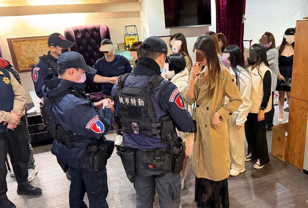 中壢警分局擴大臨檢　啟用毒品唾液快篩試劑