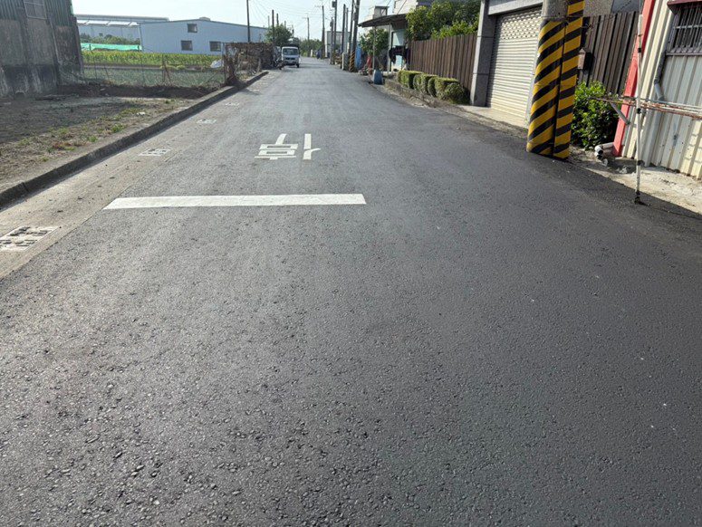 梓官信義路積水有解 水利局新設側溝強化排水系統完工 梓官信義路積水有解 水利局新設側溝強化排水系統完工