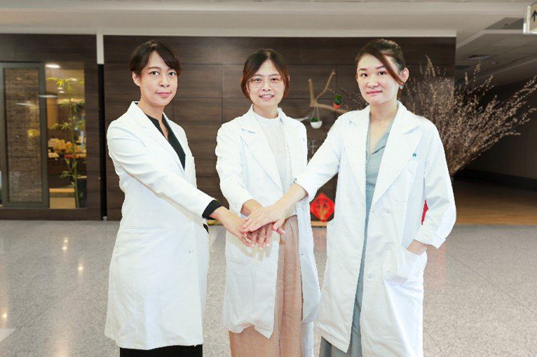 台中慈濟醫院婦產科三女醫 全方位照護女性需求 台中慈濟醫院婦產科三女醫 全方位照護女性需求
