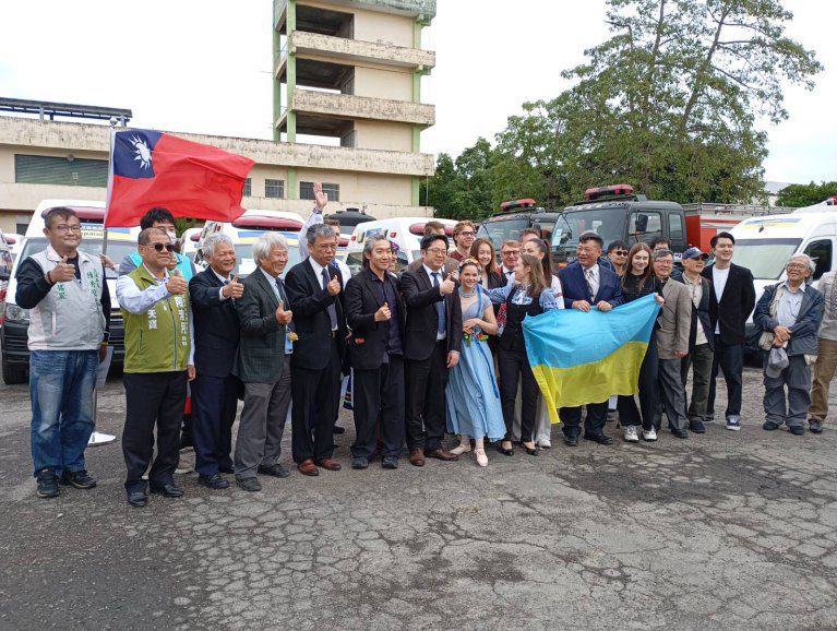 從60萬捐款到208輛車投入人道救援 台灣企業家用行動號召援助烏克蘭 從60萬捐款到208輛車投入人道救援 台灣企業家用行動號召援助烏克蘭