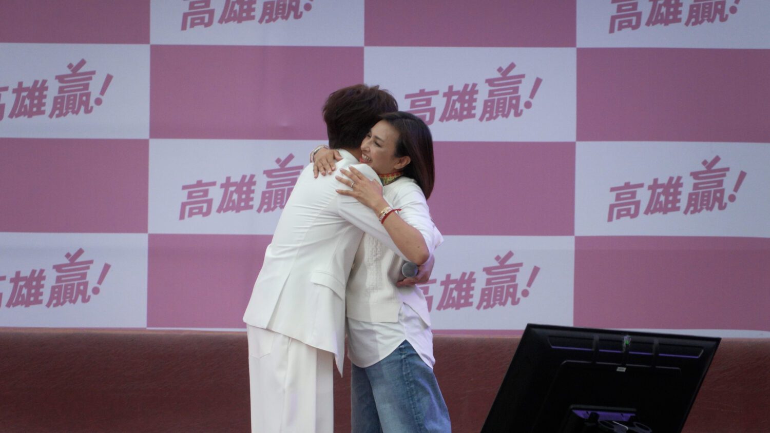 歌手許志豪曾是邱議瑩前助理、特別為前老闆站台 歌手許志豪曾是邱議瑩前助理、特別為前老闆站台