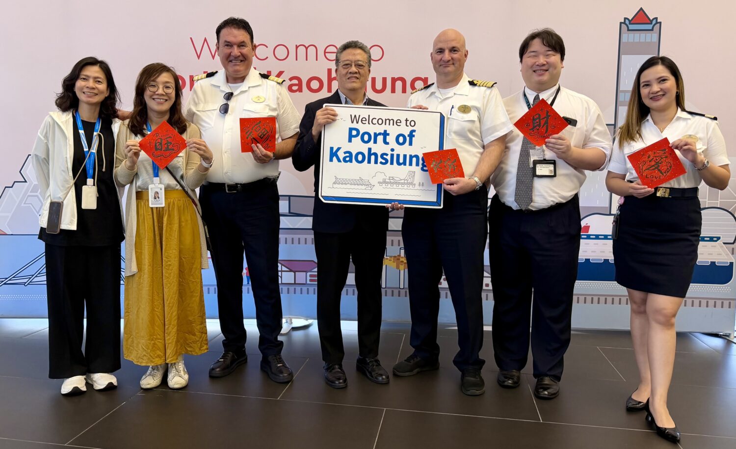 高雄港今年第8艘首航郵輪壓軸登場！挪威郵輪太陽號體驗港都文化風情