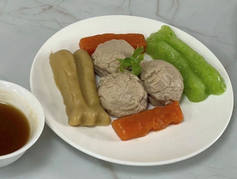 新竹榮家開發高齡友善飲食　牙口吞嚥不佳長輩能安享美食