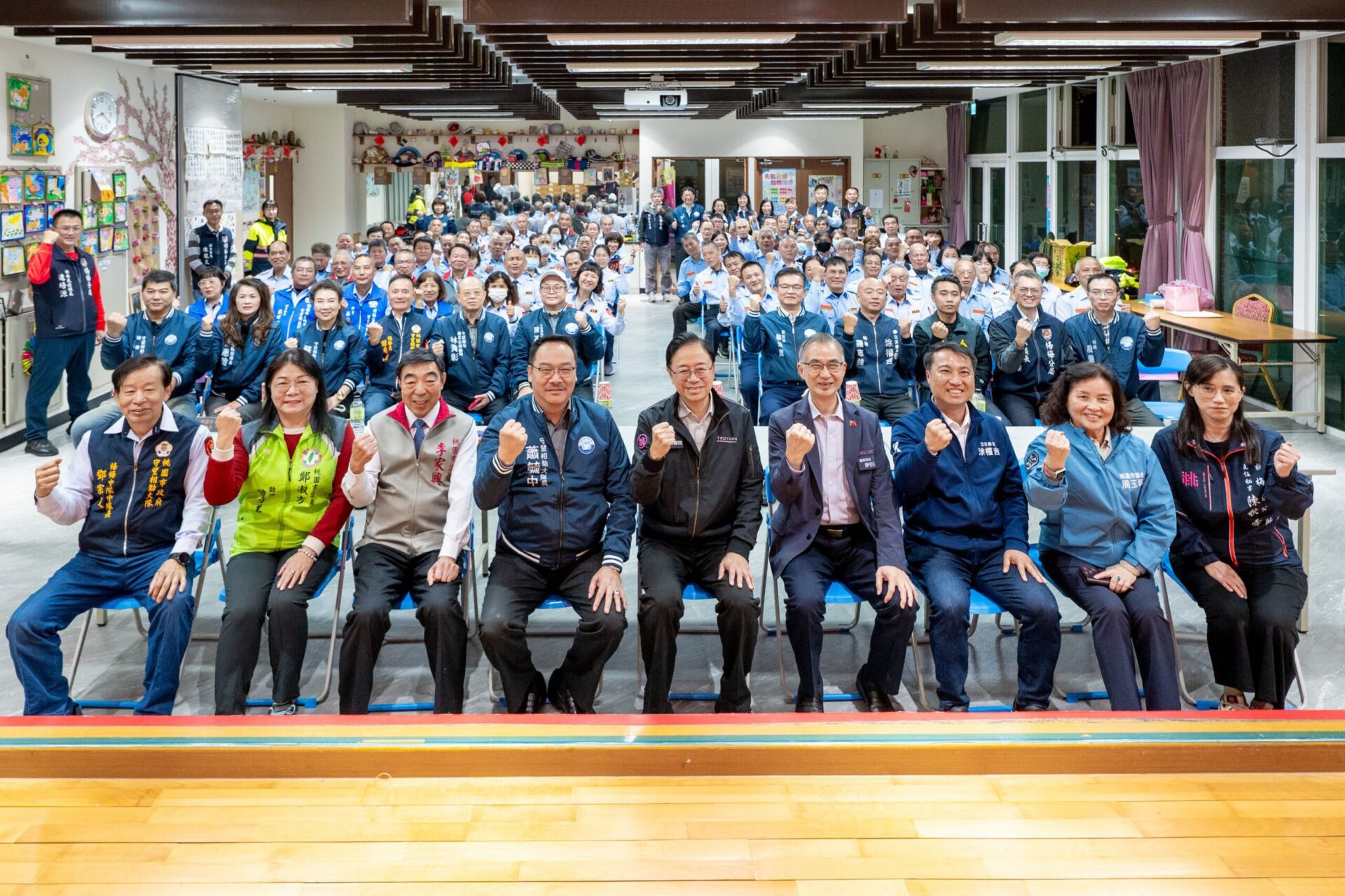 張善政感謝楊梅守望相助中隊志工付出 承諾提供完整後勤支援