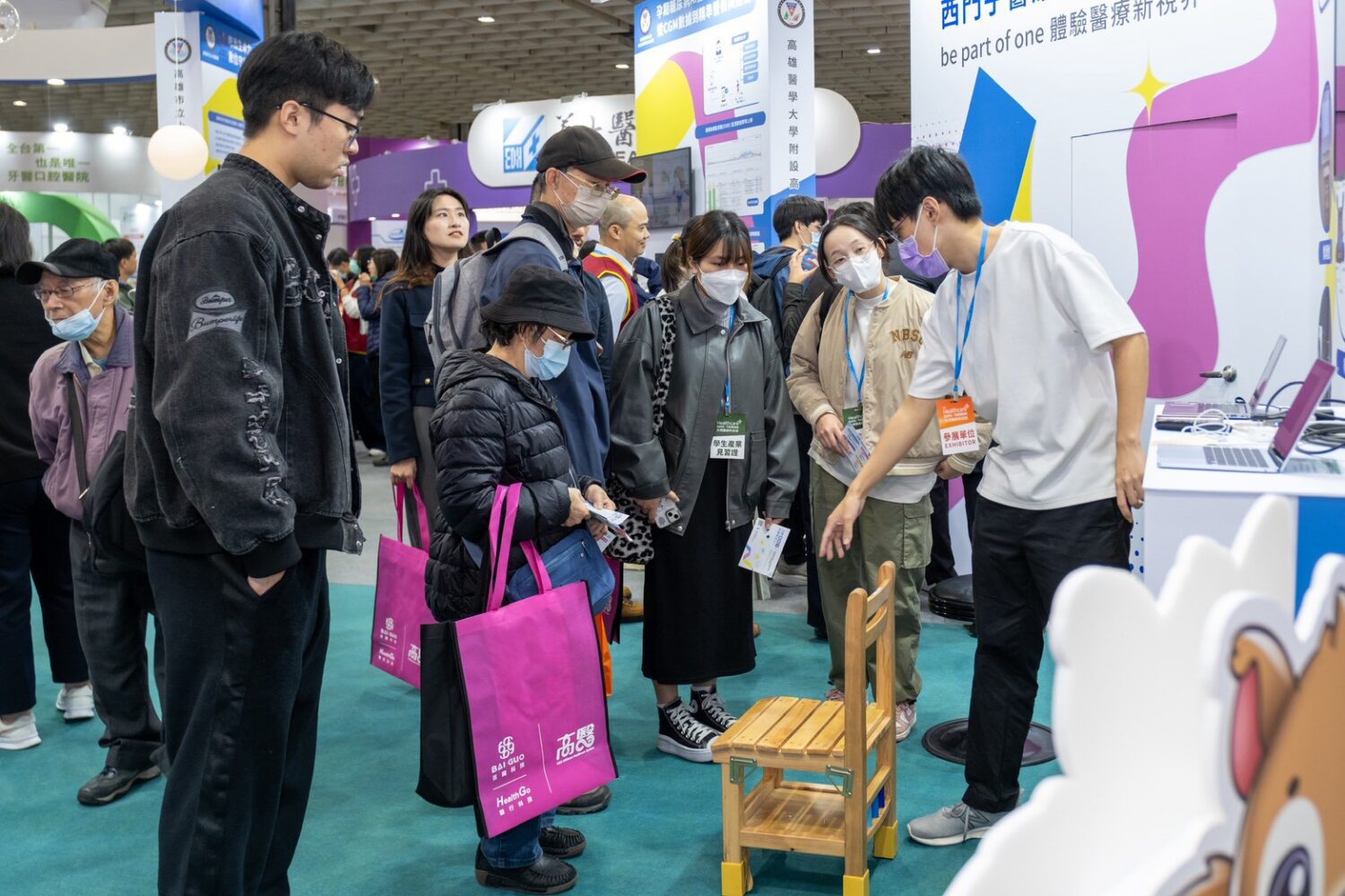 從診斷、教育到照護打造全台完整健康生態系 高醫智慧醫療全方位升級成果醫療科技展亮相