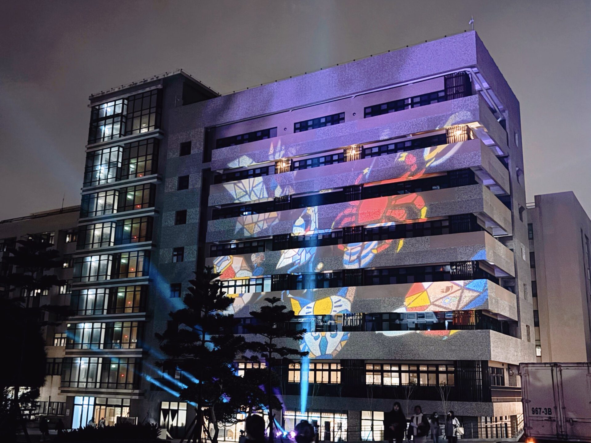 長庚科大也有耶誕城！歲末感恩活動結合SEL及藝術教育璀璨登場