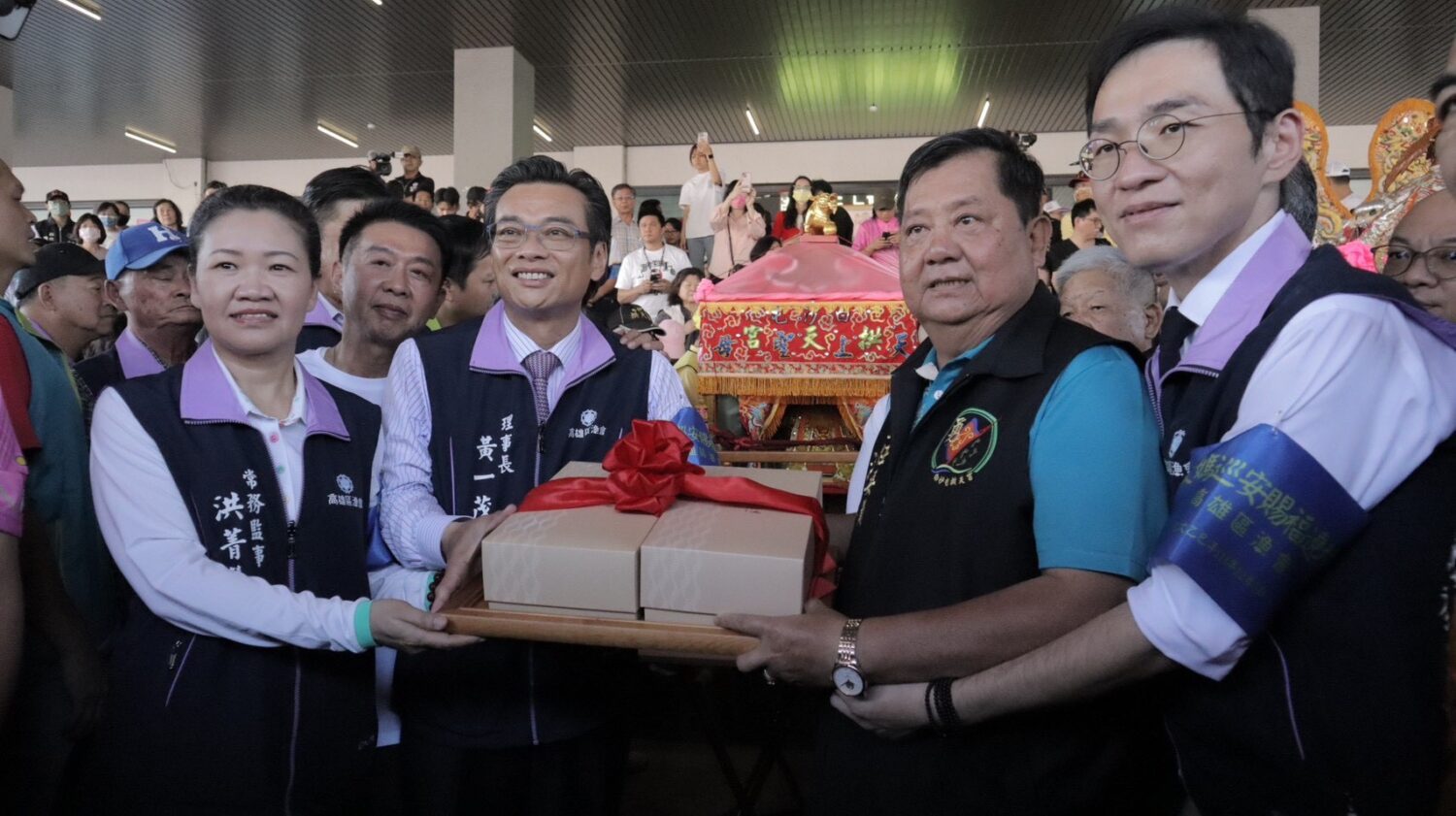 白沙屯媽祖祈福遶境 首站由高雄區漁會出發