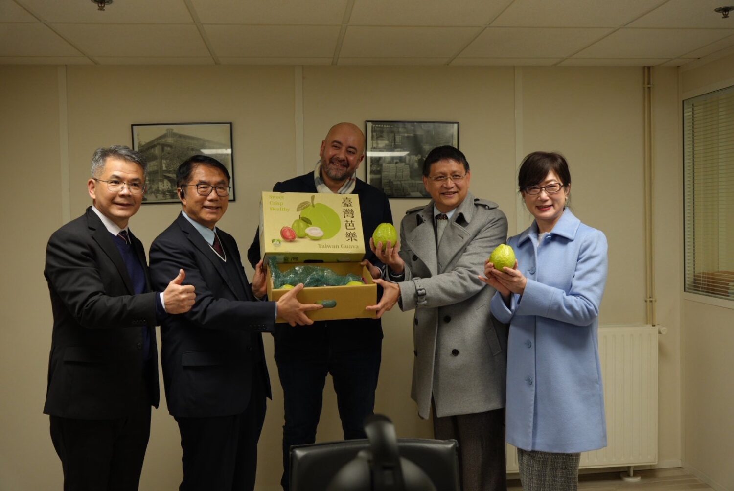 黃偉哲首訪法國拓外銷版圖 展現台南深厚農業實力 黃偉哲首訪法國拓外銷版圖 展現台南深厚農業實力