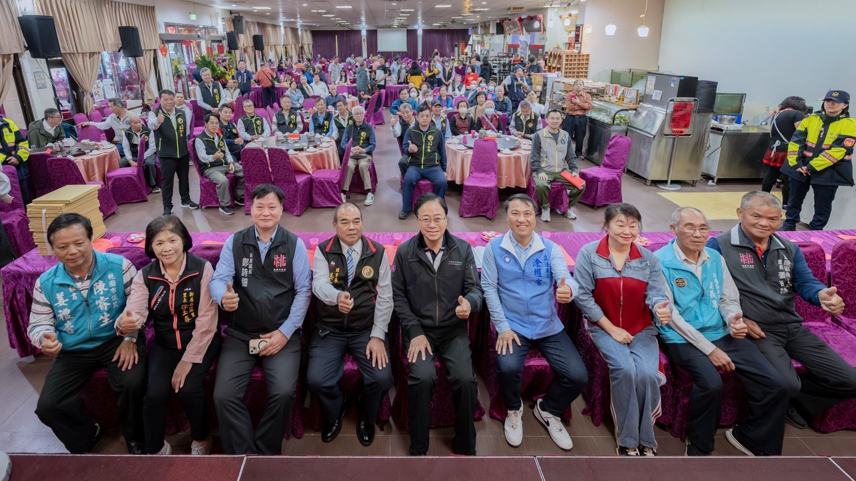 桃園姜姓宗親會成員新屋齊聚 張善政盼攜手為地方貢獻心力 桃園姜姓宗親會成員新屋齊聚 張善政盼攜手為地方貢獻心力