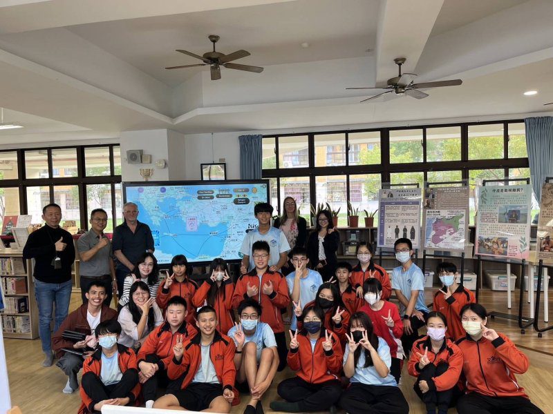 漾新聞|敘利亞筆友回信震撼文府國中 荷蘭教授跨海觀課見證閱讀力 漾新聞|敘利亞筆友回信震撼文府國中 荷蘭教授跨海觀課見證閱讀力