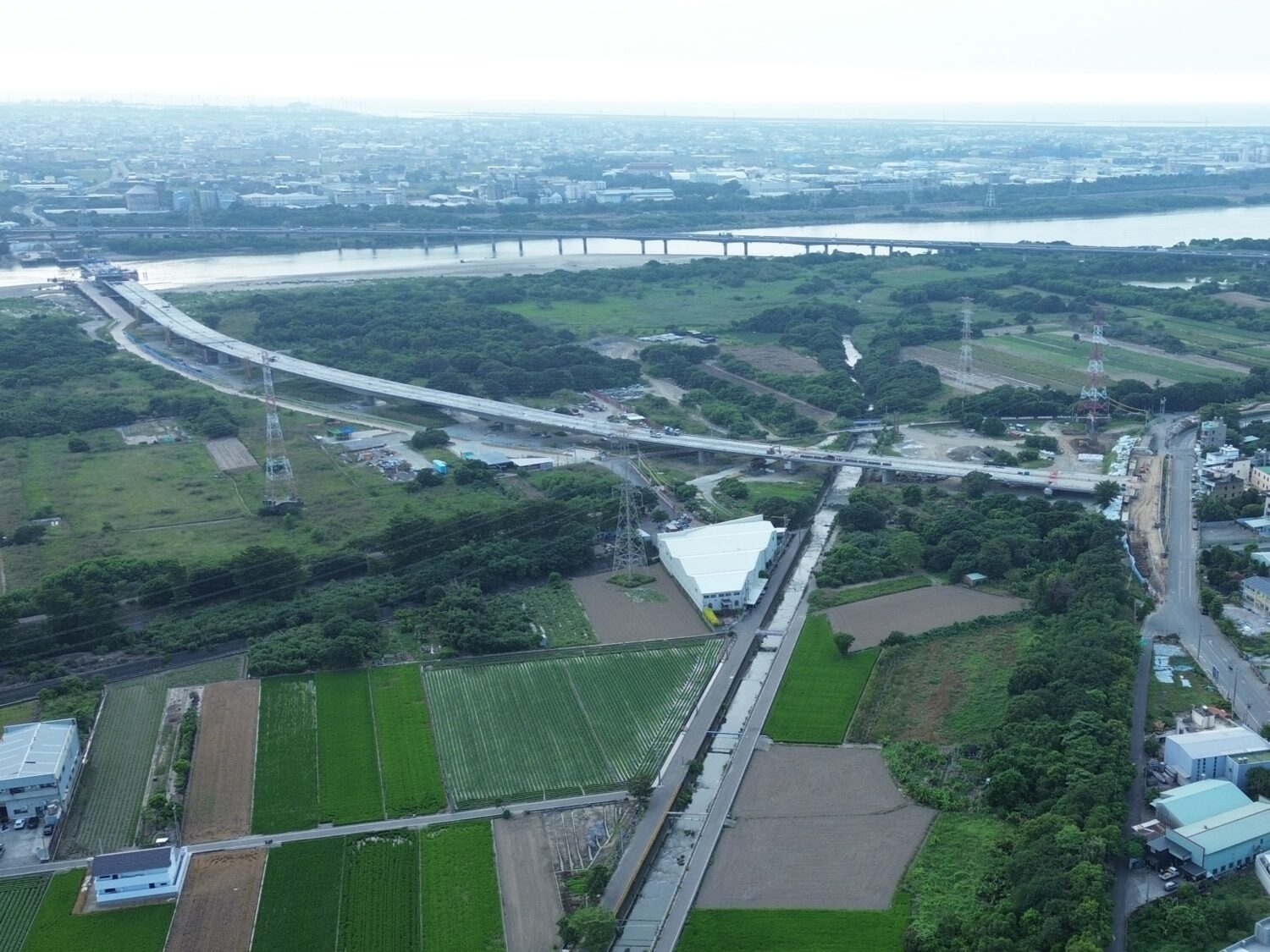 臺中建設短期紅利與長期隱憂 從交通動脈到美樂地深度審視 臺中建設短期紅利與長期隱憂 從交通動脈到美樂地深度審視