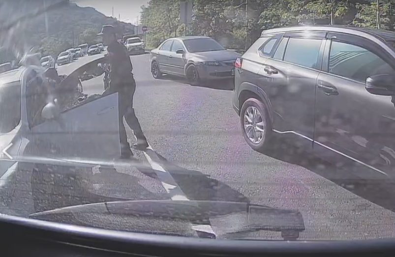 【有片】拒檢開上國道狂逃!警匪追逐畫面曝 前科男驗出安毒慘了 【有片】拒檢開上國道狂逃!警匪追逐畫面曝 前科男驗出安毒慘了