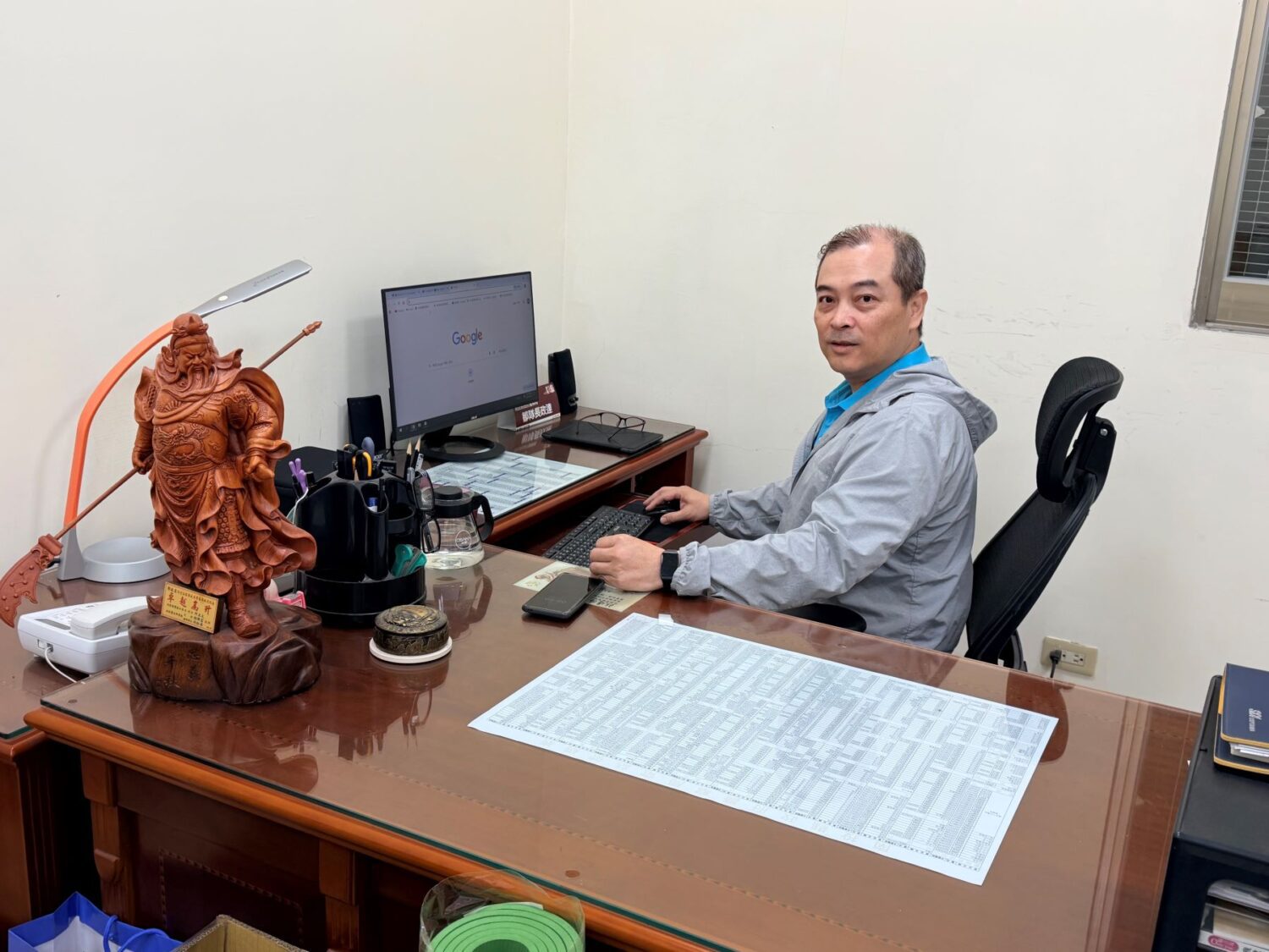 退休老師連續肇逃  南投警少年隊長英勇攔車逮人