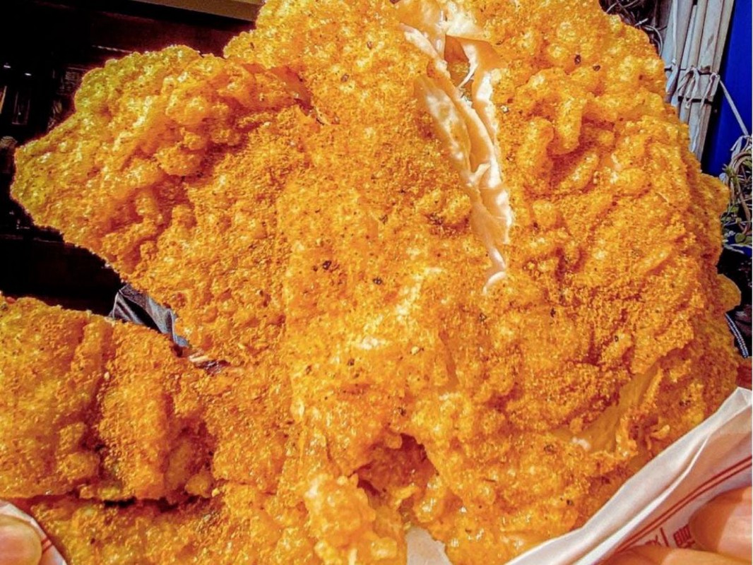 台南人氣炸雞品牌：用童年記憶重現外酥內嫩的經典滋味！