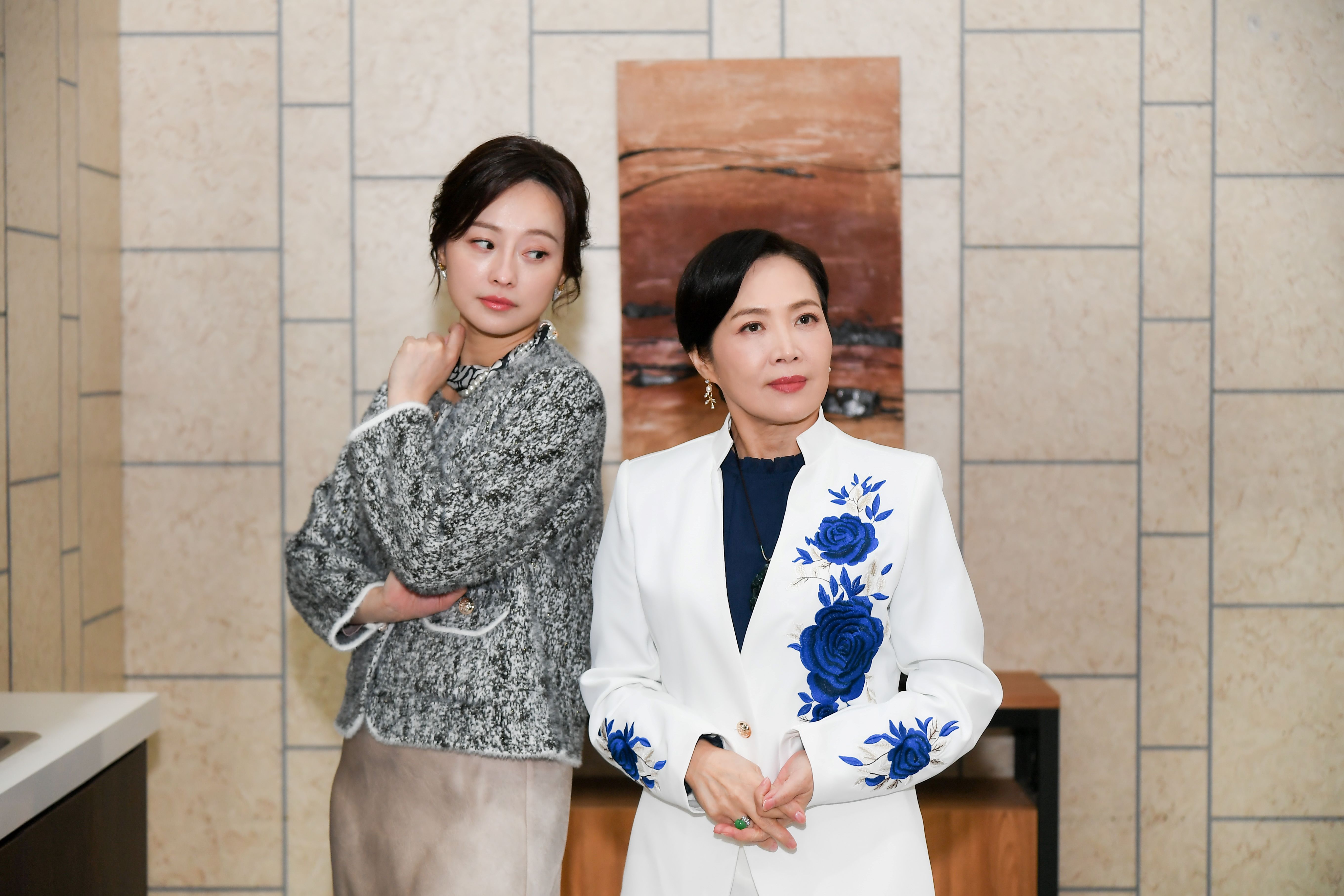 林秀玲是最危險的禮貌型反派 出場就會帶來壓迫感 林秀玲是最危險的禮貌型反派 出場就會帶來壓迫感