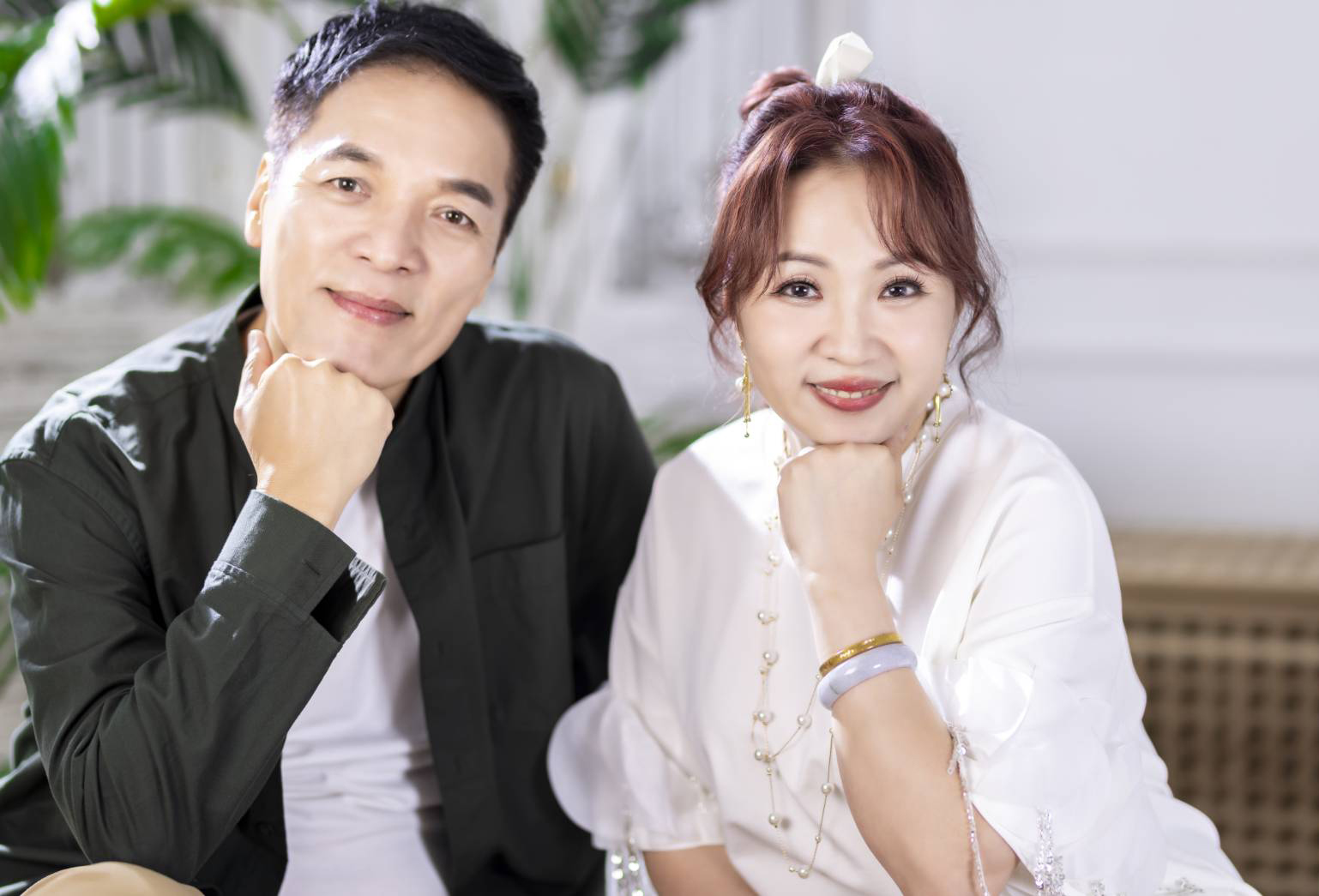 一條根女王小貞姐姐從百貨專櫃小姐到歌壇新人 邀朱永德跨刀合唱