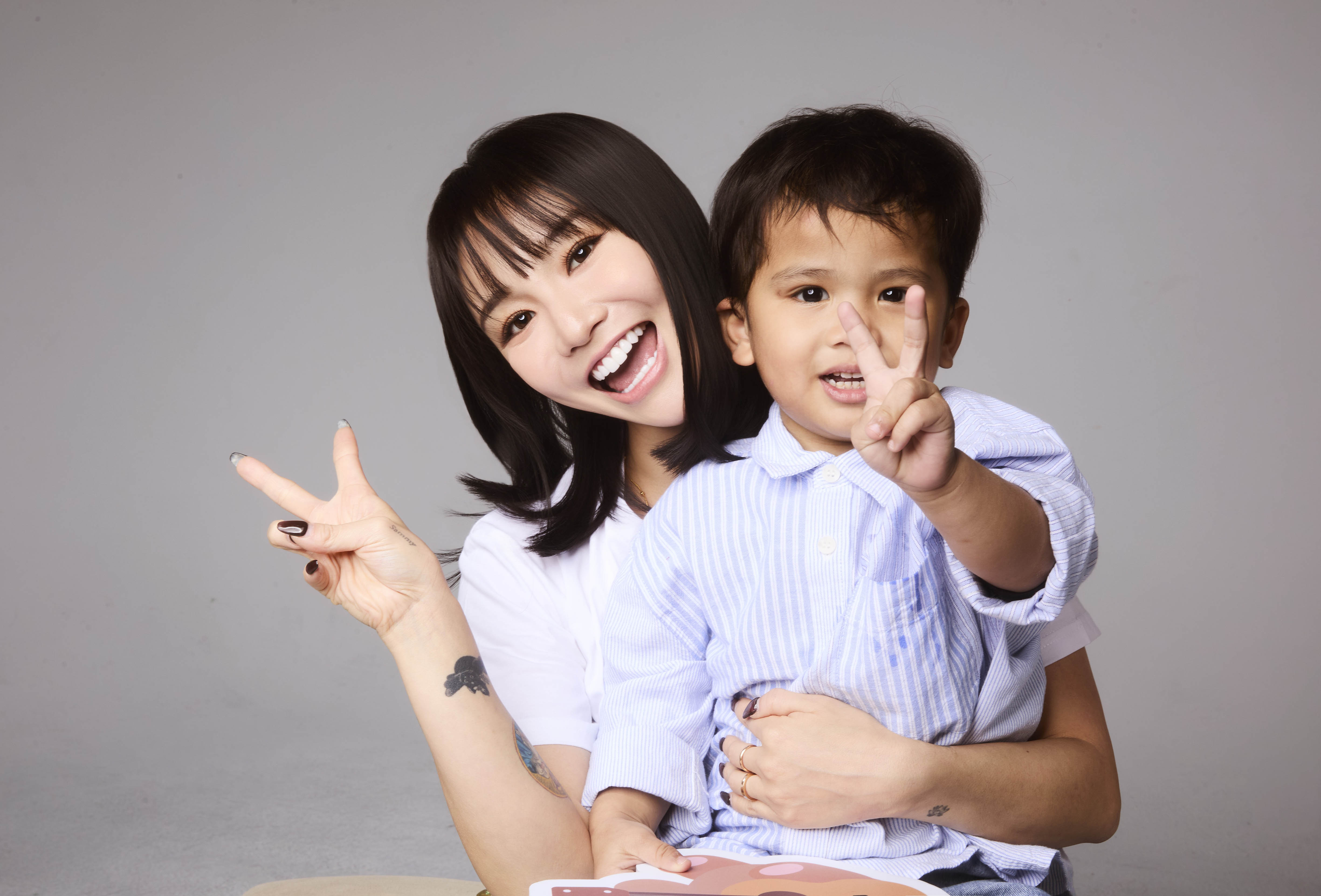 Kimberley 陳芳語連續五年 擔任台灣關愛基金會(關愛之家)公益大使