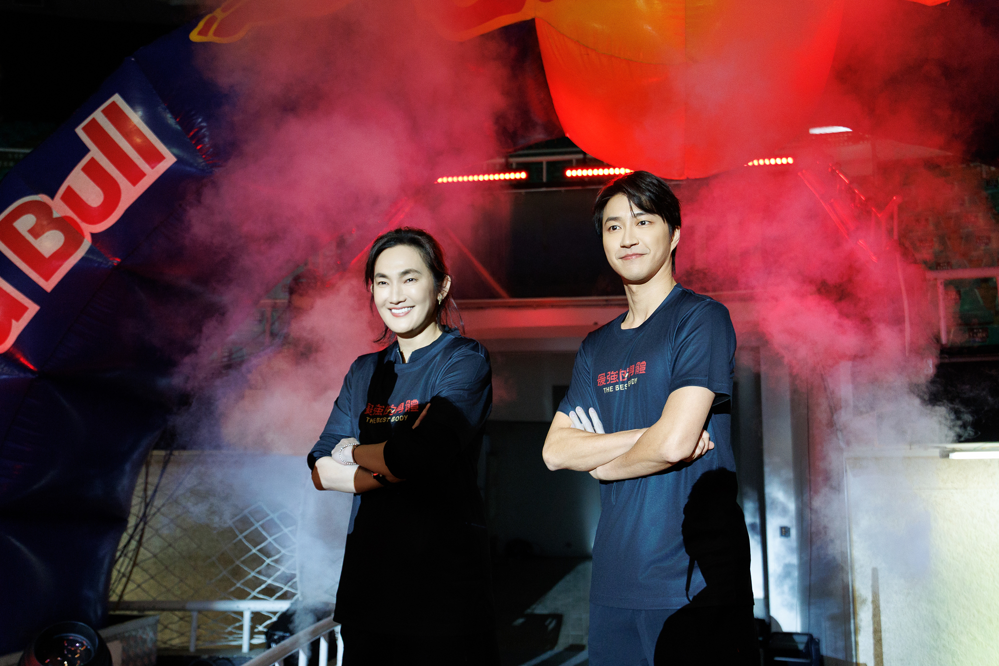 錢薇娟 江宏傑金牌宿敵合體紅白對抗 粉絲鳳山體育館漏夜排隊