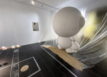 歐比特創意總監謝明機One Suitcase入選全國美術展,以藝術開啟跨文化對話 歐比特創意總監謝明機One Suitcase入選全國美術展,以藝術開啟跨文化對話