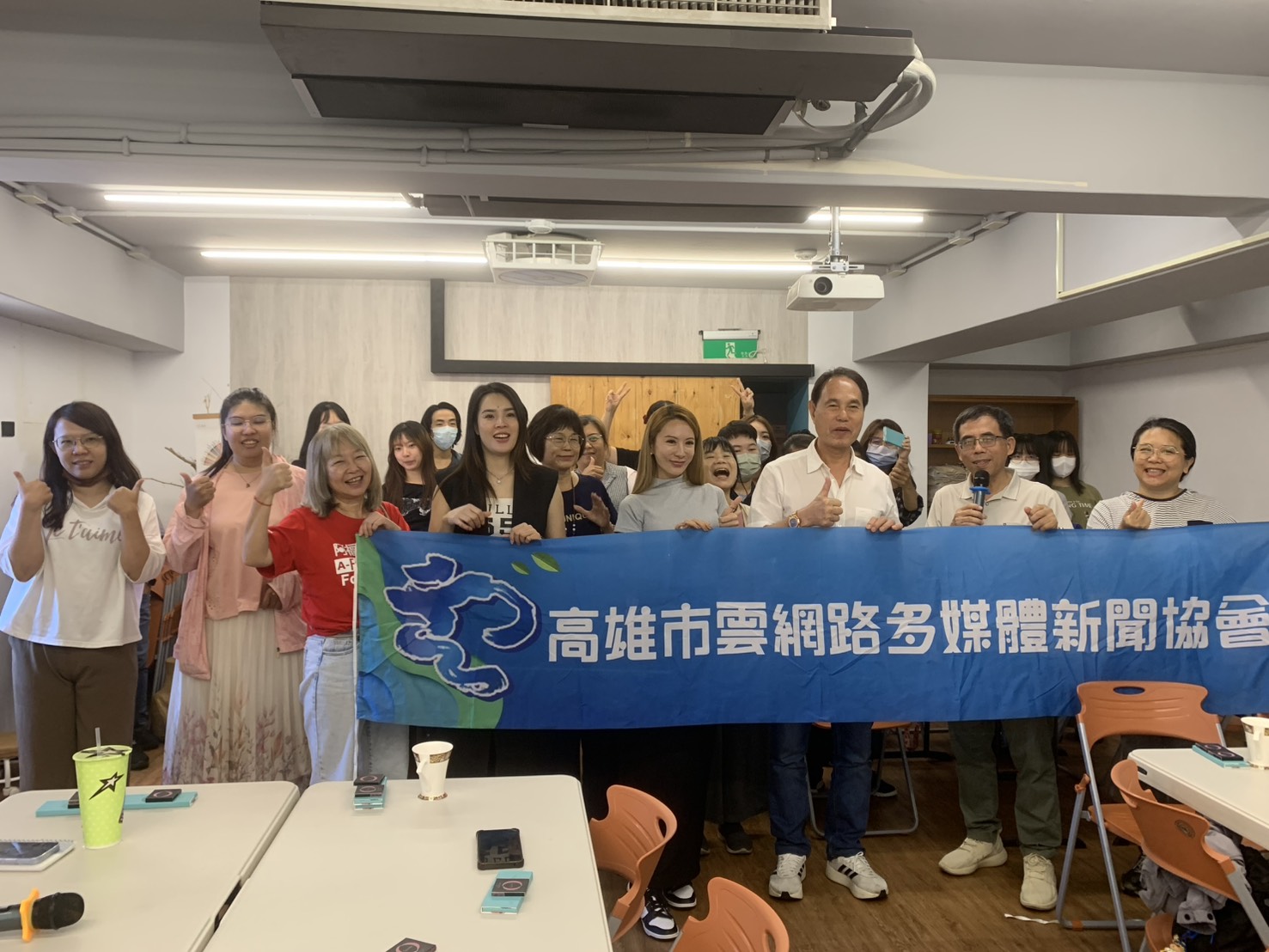 高雄市雲網路多媒體新聞協會鼎力支持 黃苡甯攜手芮安名品以彩妝傳遞公益力量 高雄市雲網路多媒體新聞協會鼎力支持 黃苡甯攜手芮安名品以彩妝傳遞公益力量