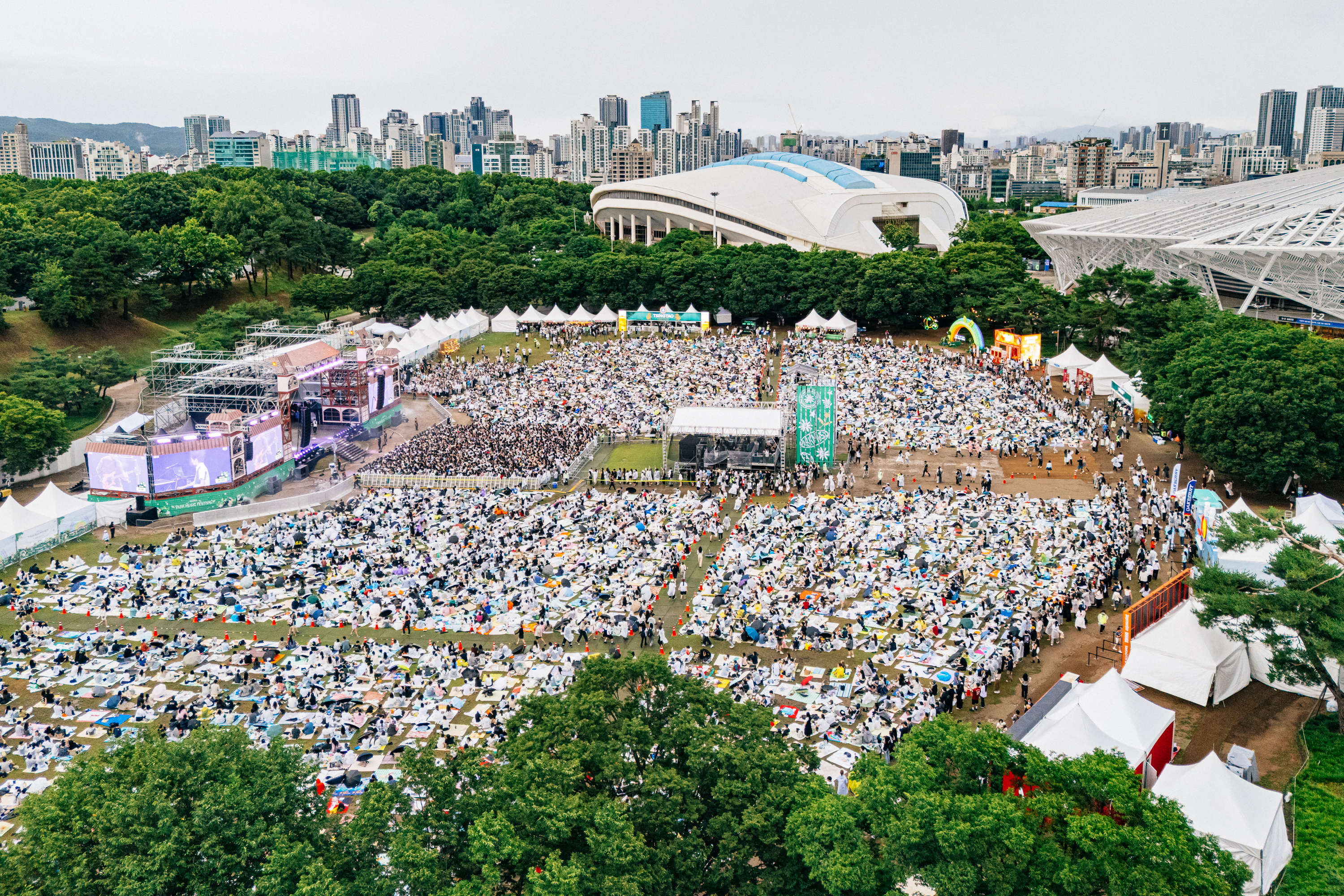 韓國最 chill 公園音樂節初跨海 首次獻高雄躺在草地吹海風聽歌