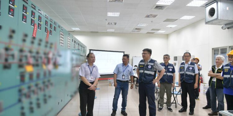 楠梓半導體園區電力升級！台電新輸電線今送電　供電能力突破1000MW