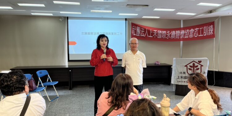 上禾協會強化志工專業訓練 醫療團隊當後盾讓服務更有力量 上禾協會強化志工專業訓練 醫療團隊當後盾讓服務更有力量