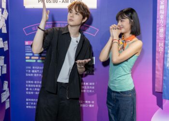 郭家瑋與木木(林葦妮)參觀台東博覽會 朝聖歌王歌后誕生的民歌餐廳
